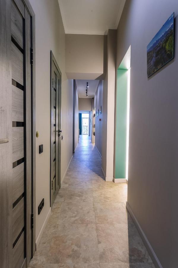 Doma Hostel Almaty Eksteriør billede