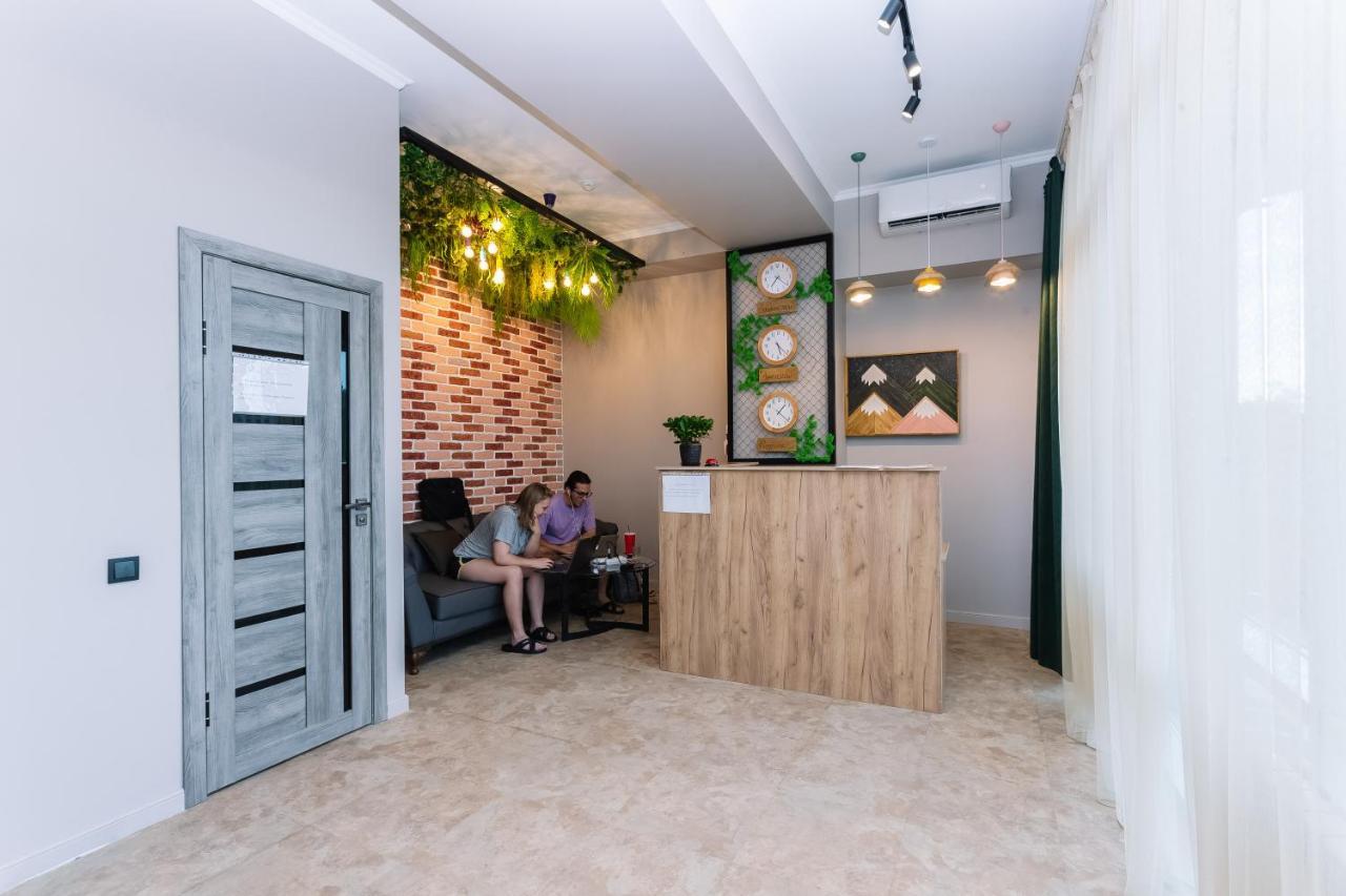 Doma Hostel Almaty Eksteriør billede