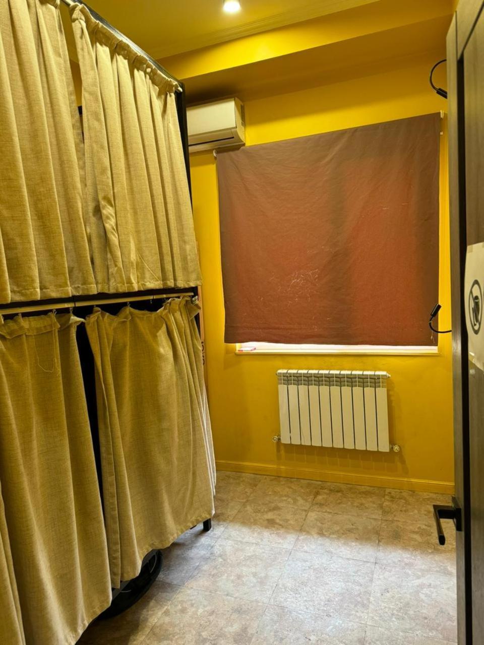 Doma Hostel Almaty Eksteriør billede